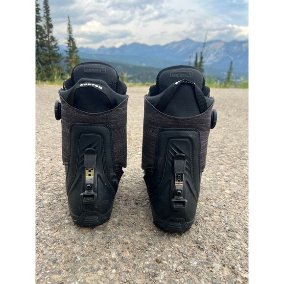 Burton Women's Ritual double BOA® Snowboard Boots step on size 9 winter EUC - Picture 4 of 8